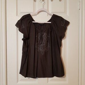 Banana Republic Women's Swing Embroidered Top ~ Size Large (L) ~ EUC ~